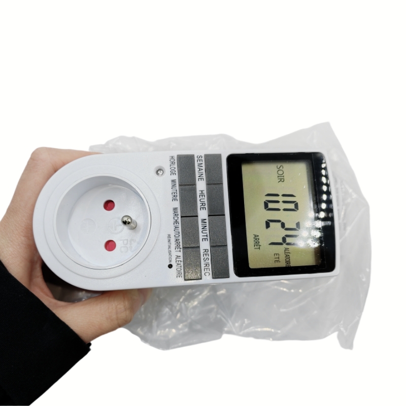 Timer Dual Outlet - Stopkontak Timer Terprogram 7 Hari, Tegangan